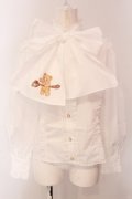 axes femme kawaii / スプーン持ちのクマさんブラウス M シロ O-25-05-08-078-AX-BL-IG-OS