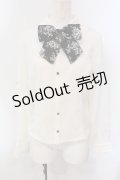 axes femme / ジャカードリボン付ブラウス F アイボリー×クロ O-25-05-10-036-AX-BL-IG-OS