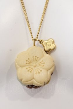 画像1: Q-pot. / サクラモナカコシアンネックレス  サクラモナカコシアン（ベージュ×ブラウン） O-25-05-10-051-QP-AC-OW-OS
