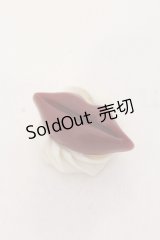 Q-pot. / リップクリームブローチ  シロ×ワイン O-25-05-10-065-QP-AC-OW-OS
