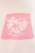 Angelic Pretty / 小鹿のミルキーちゃんタオルハンカチ  シロ×ピンク O-25-05-10-072-AP-ZA-IG-OS