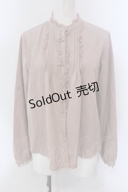 画像1: Fi.n.t / ノーカラーレース配色タックブラウス F ベージュ O-25-05-10-014-CA-BL-OW-ZT165