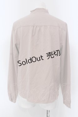 画像4: Fi.n.t / ノーカラーレース配色タックブラウス F ベージュ O-25-05-10-014-CA-BL-OW-ZT165