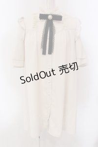 Rojita / ショルダーレースラッフルスリーブワンピース  アイボリー O-25-05-10-023-LO-OP-IG-OS
