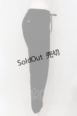 画像2: 【SALE】RNA / スリムカーゴスウェットデニム M ブラック O-25-05-13-036-PU-PA-OW-ZT001