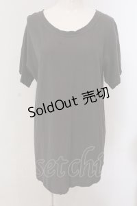 RNA / スキュー半袖Tシャツ M チャコールグレー O-25-05-13-049-PU-TO-OW-OS