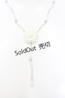 画像1: INGEBORG / カメリアビズパールネックレス  シロ×シルバー O-25-05-14-041-LO-AC-IG-OS