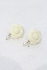 INGEBORG / カメリアピアス  オフシロ O-25-05-14-043-LO-AC-IG-OS