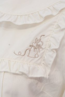 画像2: axes femme POETIQUE / ウサギ刺繍ブラウス M キナリ O-25-05-15-062-AX-BL-OW-OS