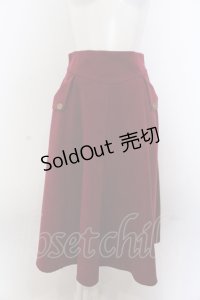 FA（Fi.n.t） / シーリングスタンプ釦フラップポケットフレアースカート  アカ O-25-05-18-041-LO-SK-IG-ZT227