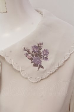 画像2: Fi.n.t / アンティークプレートローズ刺繍ブラウス F アイボリー O-25-05-20-036-CA-BL-OW-OS