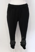 INGEBORG / 裾ギャザーストレッチパンツ 3（9号） クロ O-25-05-22-041-LO-PA-OW-OS