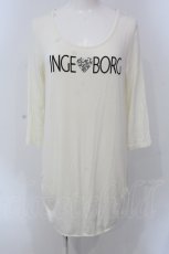 画像1: INGEBORG / サイドギャザーロゴロングカットソー 11 アイボリー O-25-05-22-056-LO-TO-IG-ZI (1)