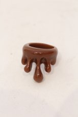 画像1: 【SALE】Q-pot. / チョコレートメルトリング 約12号 チョコ O-25-05-22-027-QP-AC-IG-ZT445-F005 (1)