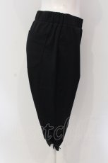 画像2: 【SALE】INGEBORG / リボン使いストレッチハーフパンツ 9号 クロ O-25-05-22-033-LO-PA-OW-ZT372 (2)