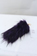 axes femme POETIQUE / フェイクファーしっぽチャーム  パープル O-25-05-23-010-AX-ZA-OW-OS