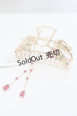 画像1: 【SALE】axes femme / いちごモチーフバンスクリップ  ゴールド O-25-05-23-016-AX-AC-OW-ZT445-F004