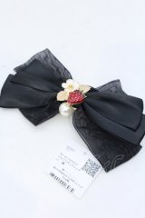 axes femme POETIQUE / いちごリボンクリップ  クロ O-25-05-23-018-AX-AC-OW-OS