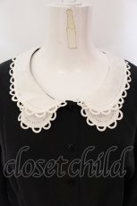画像2: 【SALE】KANEKO ISAO / 長袖Iラインロングワンピース  クロ×シロ O-25-05-26-052-EL-OP-OW-ZT369 (2)
