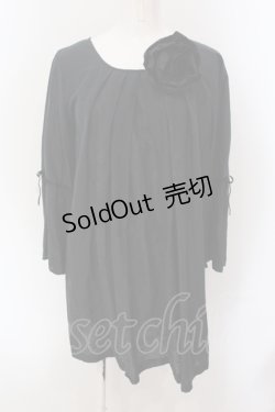 画像1: INGEBORG / コサージュつきフロッキーチュニック  クロ O-25-05-26-008-LO-TO-IG-ZI