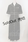 EAT ME / オープンカラーマキシワンピース  クロ×シロ O-25-05-26-107-LO-OP-IG-ZS