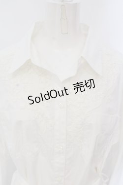 画像2: INGEBORG / レースモチーフ配色開襟シャツワンピース 9 シロ O-25-05-26-017-LO-OP-IG-OS