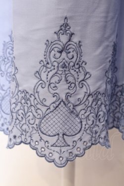 画像2: axes femme POETIQUE / 裾刺繍ワンピース M サックス O-25-05-29-035-AX-OP-IG-OS