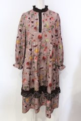axes femme / フルーツティ柄ティアードワンピース M ブラウン O-25-05-29-036-AX-OP-IG-OS