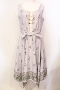 axes femme / Mulhouse Collection フラワーパネル柄イレヘムワンピース M ラベンダー O-25-05-29-006-AX-OP-IG-OS