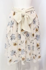 axes femme / サイドフリルミドルスカート M アイボリー O-25-05-29-008-AX-SK-IG-ZT167