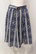画像1: 【SALE】axes femme / バラ×ストライプ柄スカート M ブルー O-25-05-29-011-AX-OP-IG-ZT143 (1)