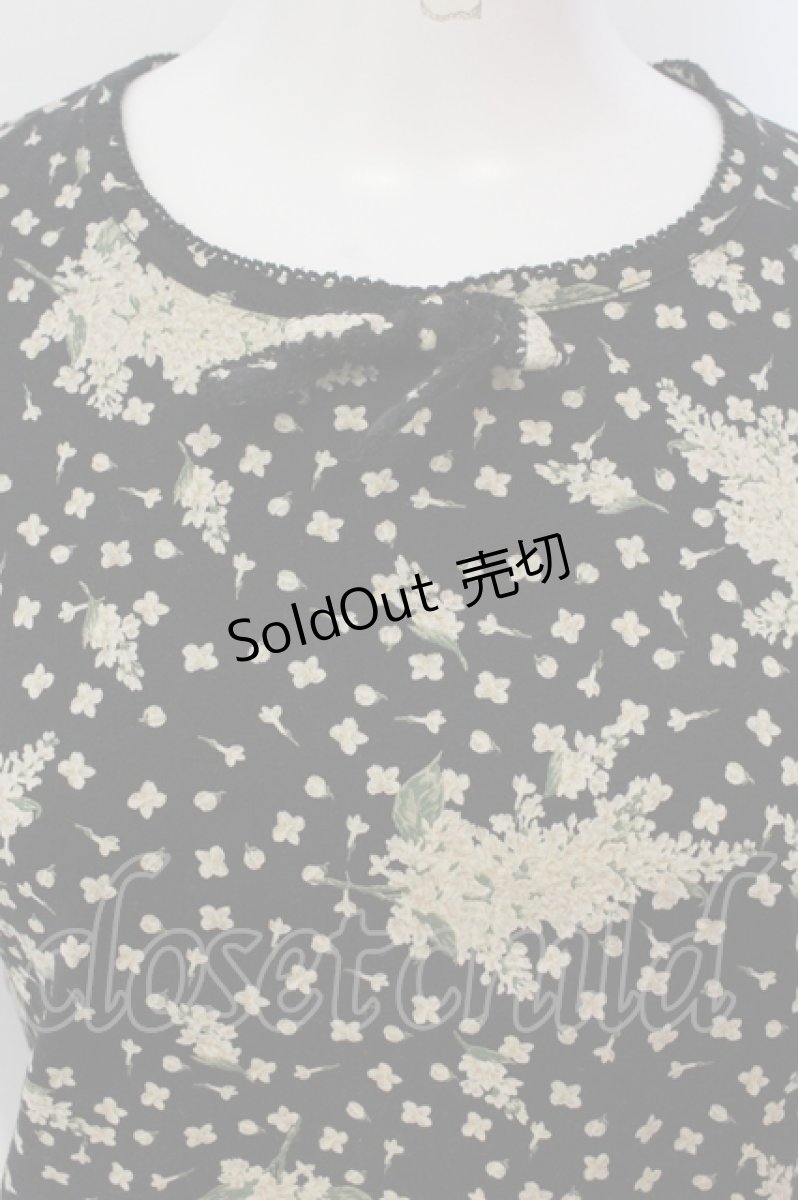 画像2: 【SALE】PINK HOUSE / ライラック柄長袖Tシャツ M クロ O-25-05-31-046-LO-TS-OW-ZT374 (2)