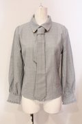 axes femme / チェック柄ネクタイ付きブラウス F グレー O-25-05-31-062-AX-BL-OW-OS