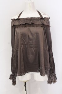 axes femme / ギャザーデザインサテンブラウス F ブラウン O-25-05-31-1077-AX-BL-OW-OS