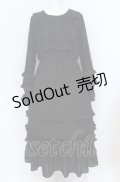 axes femme NOSTALGIE / シフォンフリルティアードワンピース F クロ O-25-05-31-1107-AX-BL-OW-OS