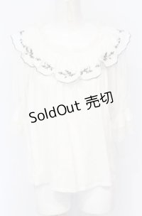 an another angelus / スカラップ刺繍プルブラウス F シロ O-25-05-31-1028-CA-BL-OW-OS