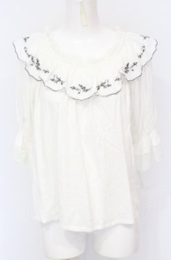 画像1: an another angelus / スカラップ刺繍プルブラウス F シロ O-25-05-31-1028-CA-BL-OW-OS
