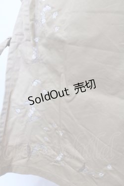画像2: PINK HOUSE / 鈴蘭刺繍入りワイドパンツ  ベージュ O-25-05-31-007-LO-PA-OW-OS