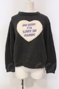 Candy Stripper / LOST IN CANDYワッペントレーナー  チャコールグレー O-25-06-03-005-PU-TO-OW-OS