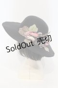axes femme / フラワーブーケつば広帽  クロ O-25-06-03-043-AX-AC-IG-OS