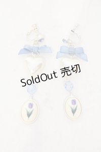 axes femme POETIQUE / チューリップイヤリング  シロ×サックス O-25-06-03-056-AX-AC-OW-OS