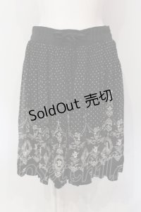 axes femme / アリス柄スカート M クロ O-25-06-07-052-AX-SK-YM-OS