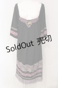 OZZ ANGELO / ビジューレースワンピース  ブラック×パープル系 O-25-06-09-054-OO-OP-IG-OS