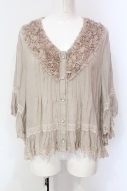 画像1: axes femme / フラワーモチーフレースフリルボレロ M ベージュ O-25-06-09-079-AX-TO-IG-OS