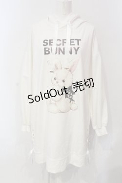 画像1: Secret Honey / レースアップうさぎビックパーカーワンピース  シロ O-25-06-10-050-CA-OP-IG-OS