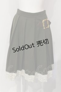 an another angelus / バックル付きプリーツスカート F グリーン O-25-06-10-066-CA-SK-OW-OS