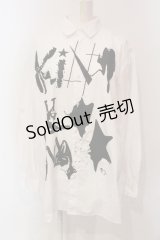 KMK / ペイントBIGシャツ F ホワイト O-25-06-10-075-PU-BL-YM-ZY