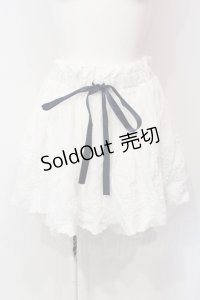 axes femme / お花刺繍キュロット M シロ O-25-06-10-034-AX-SK-OW-OS