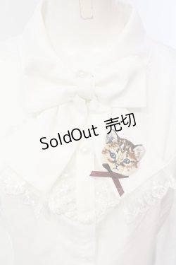 画像2: axes femme POETIQUE / キャットブローチ付ブラウス M シロ O-25-06-12-047-AX-BL-IG-OS