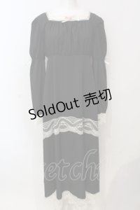 FLC / レースワンピース（星名桜子） M クロ×シロ O-25-06-14-025-LO-OP-OW-ZT090